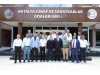 Başkan Böcek: “Her zaman esnafımızın yanındayız”