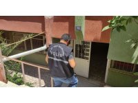 Yalnız yaşayan yaşlı adam evinde ölü bulundu