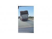 Tehlikeyi sezen sürücüler kayda girip uyardı, kaçınılmaz son gecikmedi