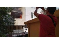 Mersin’de yangın: İki iş yeri ve boş bir ev kullanılamaz hale geldi