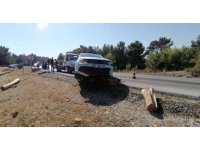 Alkollü sürücü tomruk kamyonuyla karayolunu savaş alanına çevirdi