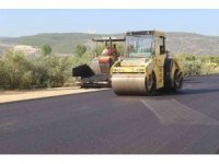 Silifke’de asfalt çalışması sürüyor