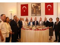 Vali Pehlivan, kamu görevlileriyle bayramlaştı