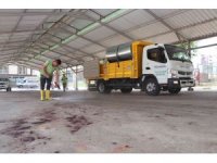 Toroslar’da kurban kesim ve satış yerlerinin temizliğine başlandı