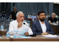 Gültak: "Deniz kenti Mersin’de su sporları bile yok"