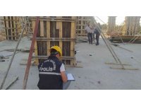 Yurt inşaatında yüksekten düşen işçi ağır yaralandı