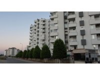 Çöp evde kilitli bulunan çocuk sosyal hizmetlere teslim edildi