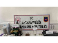 Jandarma Kumluca’da uyuşturucuya geçit vermiyor