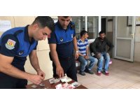 Tarsus’ta zabıta dilenci ve seyyar satıcılara göz açtırmadı