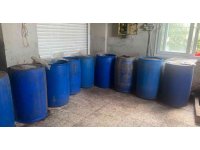 Adana’da bin 40 litre sahte içki ele geçirildi