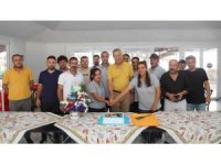 Temizlik İşçilerinden Başkan Tarhan’a ’sözleşme’ teşekkürü