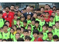 Kara: "Çocuklarımız ülkemiz ve milletimizin değerleriyle yetişsin istiyoruz"