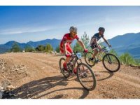 İngiliz bisiklet dergisi sayfalarında Kemer’e yer verdi