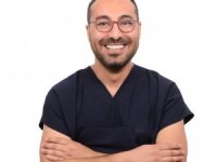 İmplantlar, dikişsiz implant teknolojisi sayesinde rahatça yaptırabiliyor