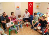 Özel gereksinimli çocuklara müzikli terapi