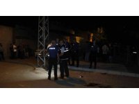 Adana’da selam verme bahanesiyle yaklaştı, 2 kişiyi vurdu