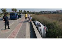 Otomobil şarampole devrildi, kimsenin burnu bile kanamadı