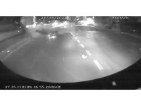 Feci kaza anı otobüsün kamerasına da yansıdı