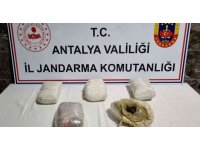 Antalya’da 5 kilogram toz esrar ele geçirildi