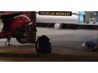 Isparta’da caddede unutulan şüpheli çantadan bebek bezi çıktı
