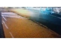 Üniversiteli genç kızı ölüme götüren kaza güvenlik kamerasına yansıdı