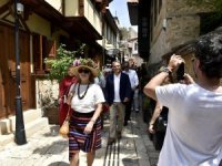 Başkan Uysal, Kaleiçi Old Town Festivalini 15 ülkeden 47 kente anlatacak