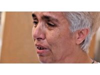 Antalya’da 4 çocuk annesi kadın eşyalarıyla birlikte dışarda kaldı