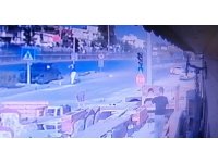 Lüks otomobillerin kazasında kadın sürücü ölümden döndü, yaşadığı korku kameraya yansıdı