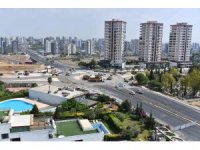 Mersin’de 36. Cadde ile 13. Cadde kesişimi trafiğe kapatıldı