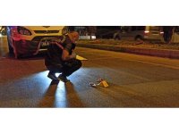 Otomobilin çarptığı 2 kardeş ağır yaralandı