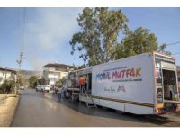 Mobil Mutfak Tırı yangın bölgesinde