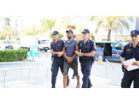 Evinde ölü bulunan gencin arkadaşı adliyeye sevk edildi