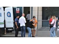 Kontrolden çıkan otomobil sürücüsü genç kadın hayatını kaybetti