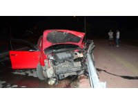 Otomobilin hurdaya çıktığı kazada ölümden dönen yolcu hava yastığı şaşkınlığı yaşadı