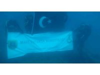 Jandarmadan su altında ‘Mavi vatanda nöbetteyiz’ mesajı