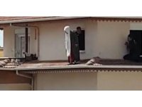 İntihara teşebbüs eden kadını, jandarma ölümün kıyısından aldı