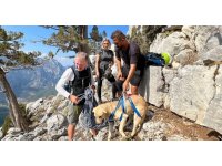 Sokak köpeğinin simit ve yumurta vefası dağcıları hem şaşırttı hem duygulandırdı