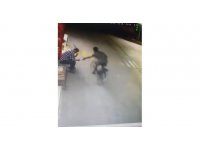 Telefonuna bakarken çalınınca şok oldu