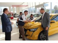 Mersin’de oto galericiler denetleniyor