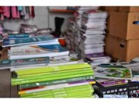 Geri dönüşümden öğrencilere kitap