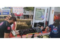 Yaya geçidinde otomobilin çarptığı genç kız yaralandı