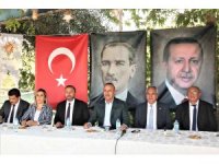 Bakan Çavuşoğlu TOKİ tarafından teslim edilen evleri gezdi