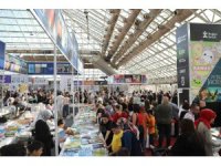 Antalya Kitap Fuarı’nın 5’nci  gününde ziyaretçi rekoru