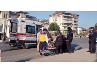 Otomobil ile hafif ticari araç çarpıştı: 2 yaralı