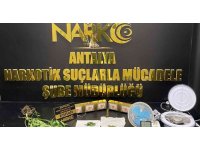 Antalya emniyetinden sokak satıcılarına operasyon