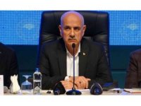 Bakan Kirişci: “Raflarda herhangi bir ürünün yokluğu söz konusu değil”