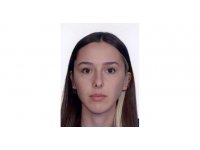 Kazada yaralanan genç kız tedavi gördüğü hastanede hayatını kaybetti