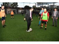 Çukurova Belediyesi birimler arası futbol turnuvası başladı