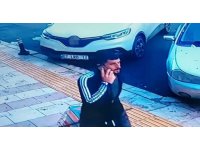 Girdiği apartmandan hem pazar arabası hem de 2 damacana zeytinyağı çalan hırsız yakalandı