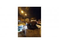 Otomobili ile 6 araca çarpıp durabildi